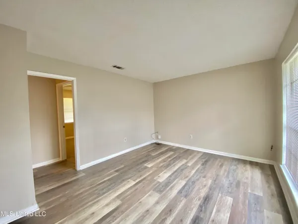 $148,000 | 4316 Knowlcrest Drive, Moss Point, MS 39562