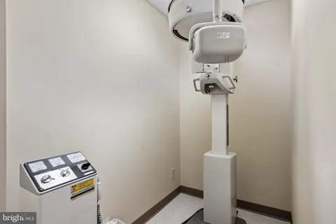 $298,000 | 24 West Broad Street, Paulsboro, NJ 08066