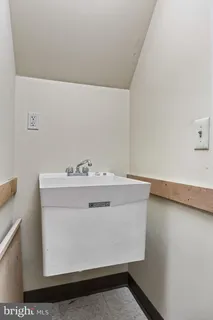 $298,000 | 24 West Broad Street, Paulsboro, NJ 08066