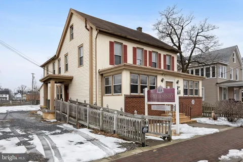 $298,000 | 24 West Broad Street, Paulsboro, NJ 08066