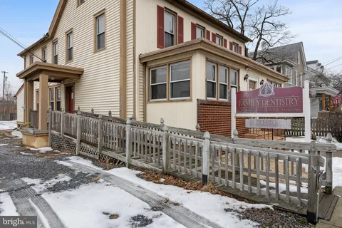 $298,000 | 24 West Broad Street, Paulsboro, NJ 08066