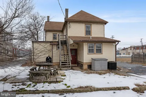 $298,000 | 24 West Broad Street, Paulsboro, NJ 08066