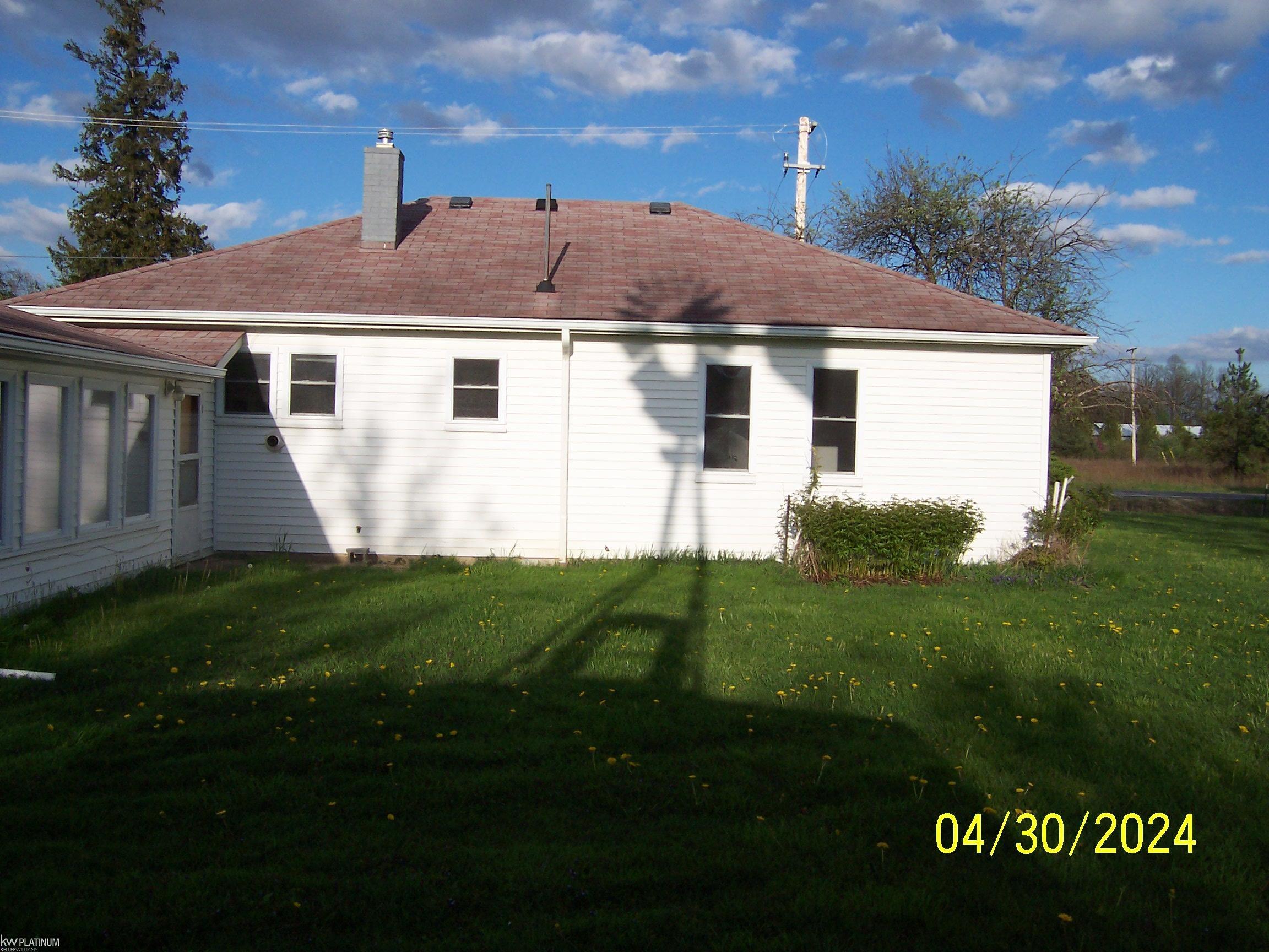2595 Wales Center Road Goodells, MI 48027 - Photo 16 of 22 50132206-56e6db30-b2e2-454d-836b-4a7e8406dedf.JPG