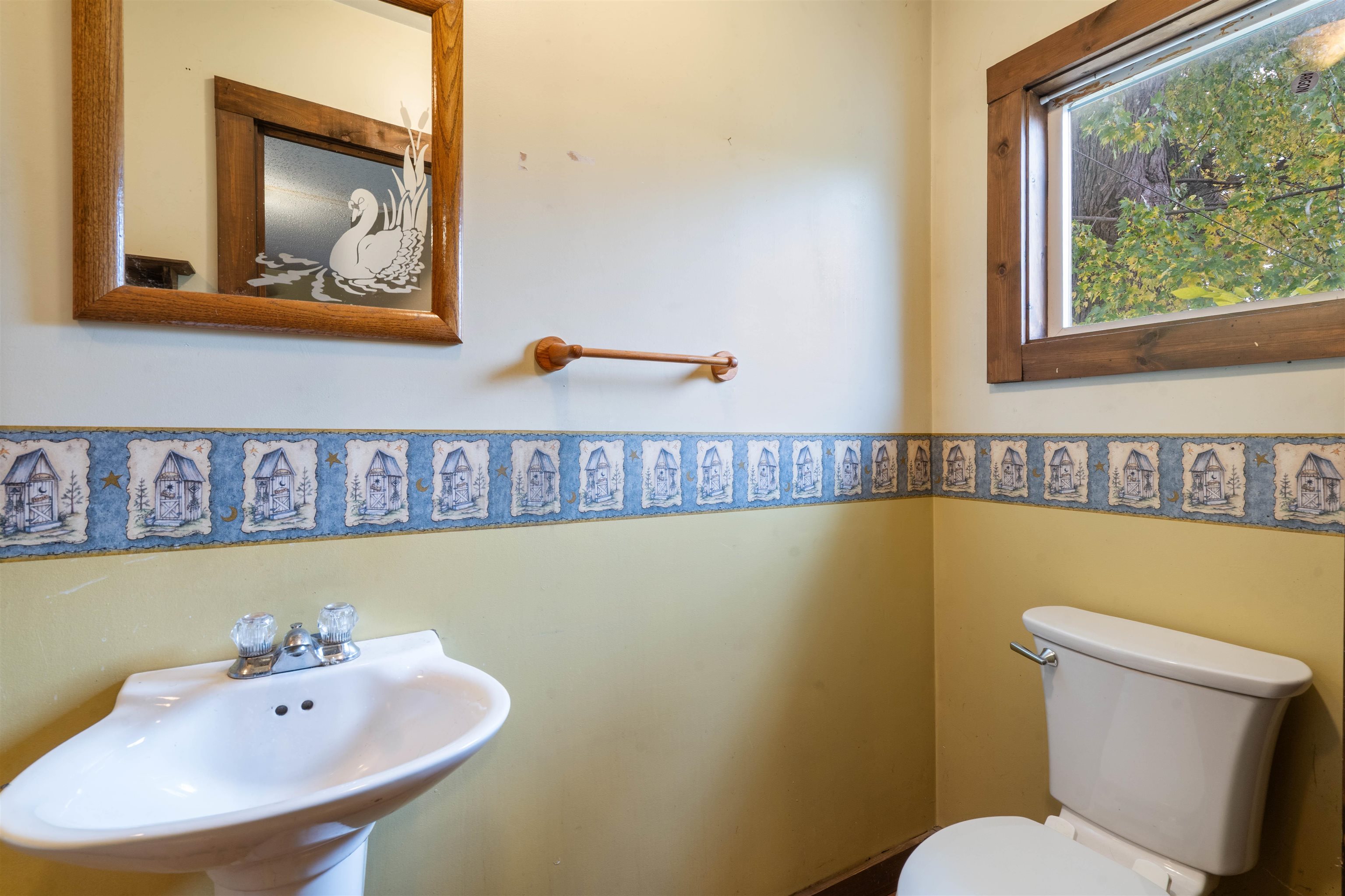 1114 Grand Avenue Superior, WI 54880 - Photo 9 of 28