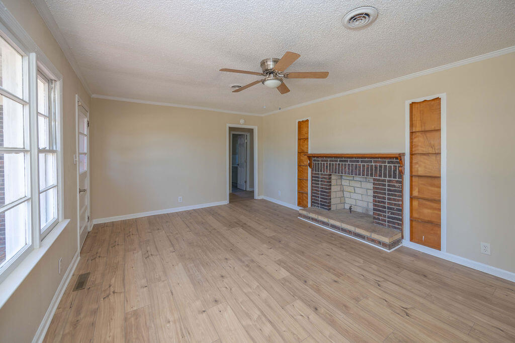 603 Mims Street Edgefield, SC 29824 - Photo 4 of 17