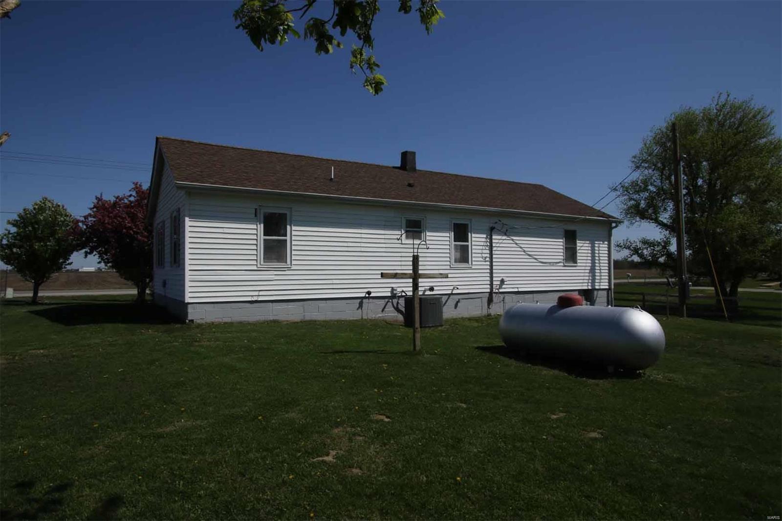 5362 Moro Road Moro, IL 62067 - Photo 31 of 42
