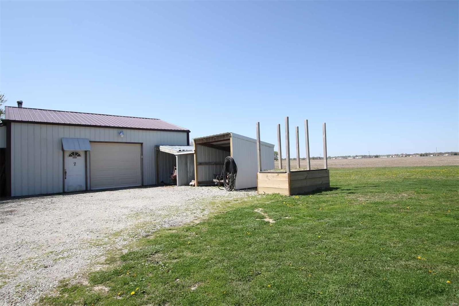 5362 Moro Road Moro, IL 62067 - Photo 38 of 42