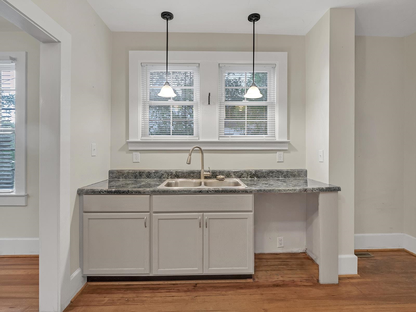 117 Cooper Street Kingstree, SC 29556 - Photo 21 of 45