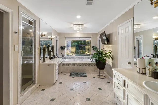 $839,000 | 11427 Brandy Lane, Houston, TX 77044