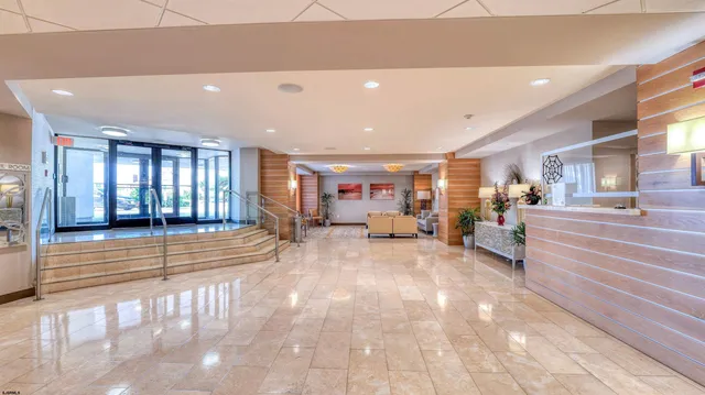 $725,000 | 111 South 16th Avenue, Unit 610, Longport, NJ 08403