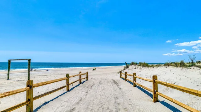 $725,000 | 111 South 16th Avenue, Unit 610, Longport, NJ 08403