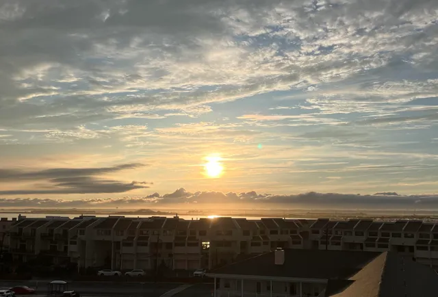 $725,000 | 111 South 16th Avenue, Unit 610, Longport, NJ 08403