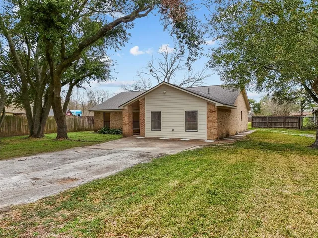 $350,000 | 537 Keith Avenue, Houston, TX 77504