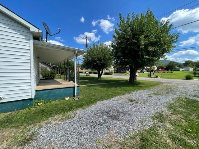 453 Rock Creek Road Erwin, TN 37650 - Photo 4 of 27 IMG_3966