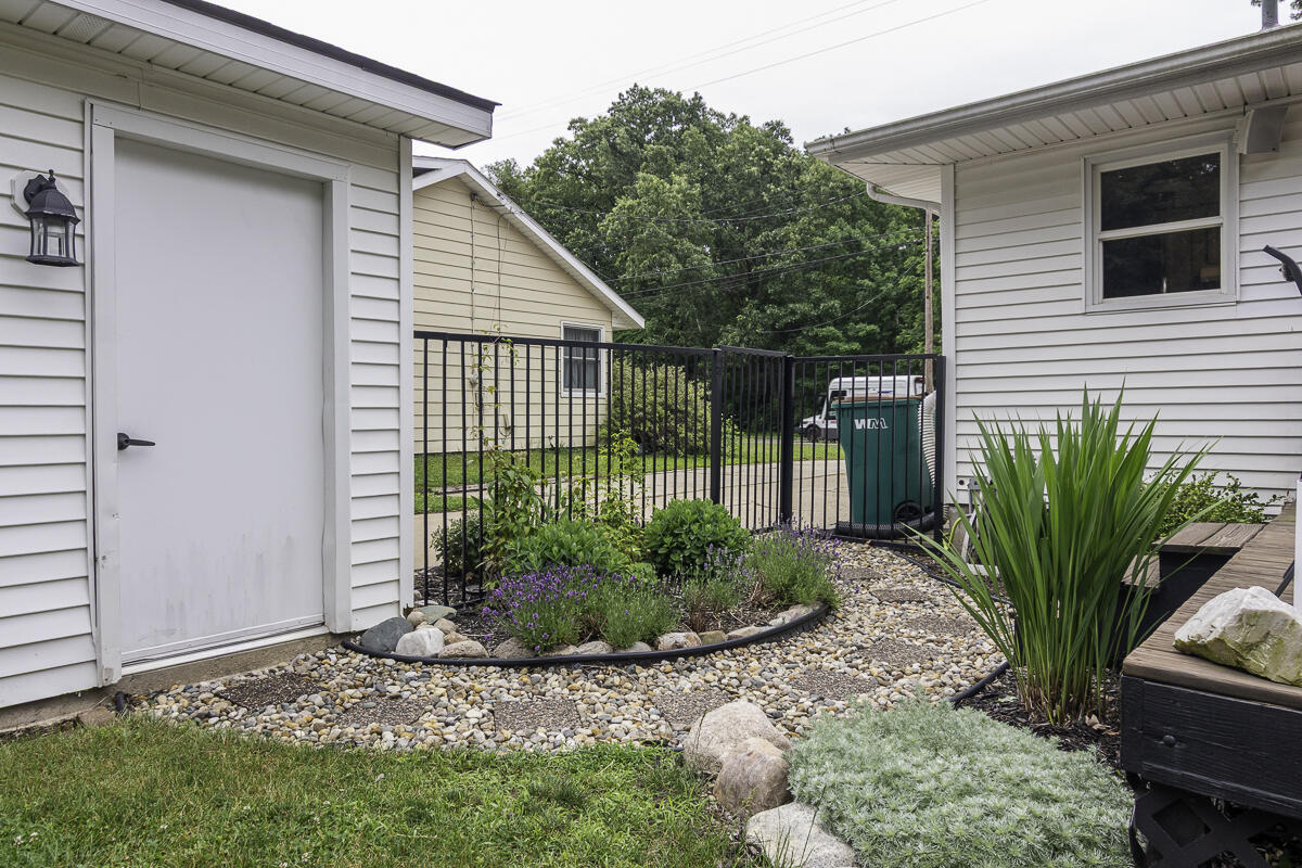1732 Schuring Road Portage, MI 49024 - Photo 46 of 49 1732Schuring-14