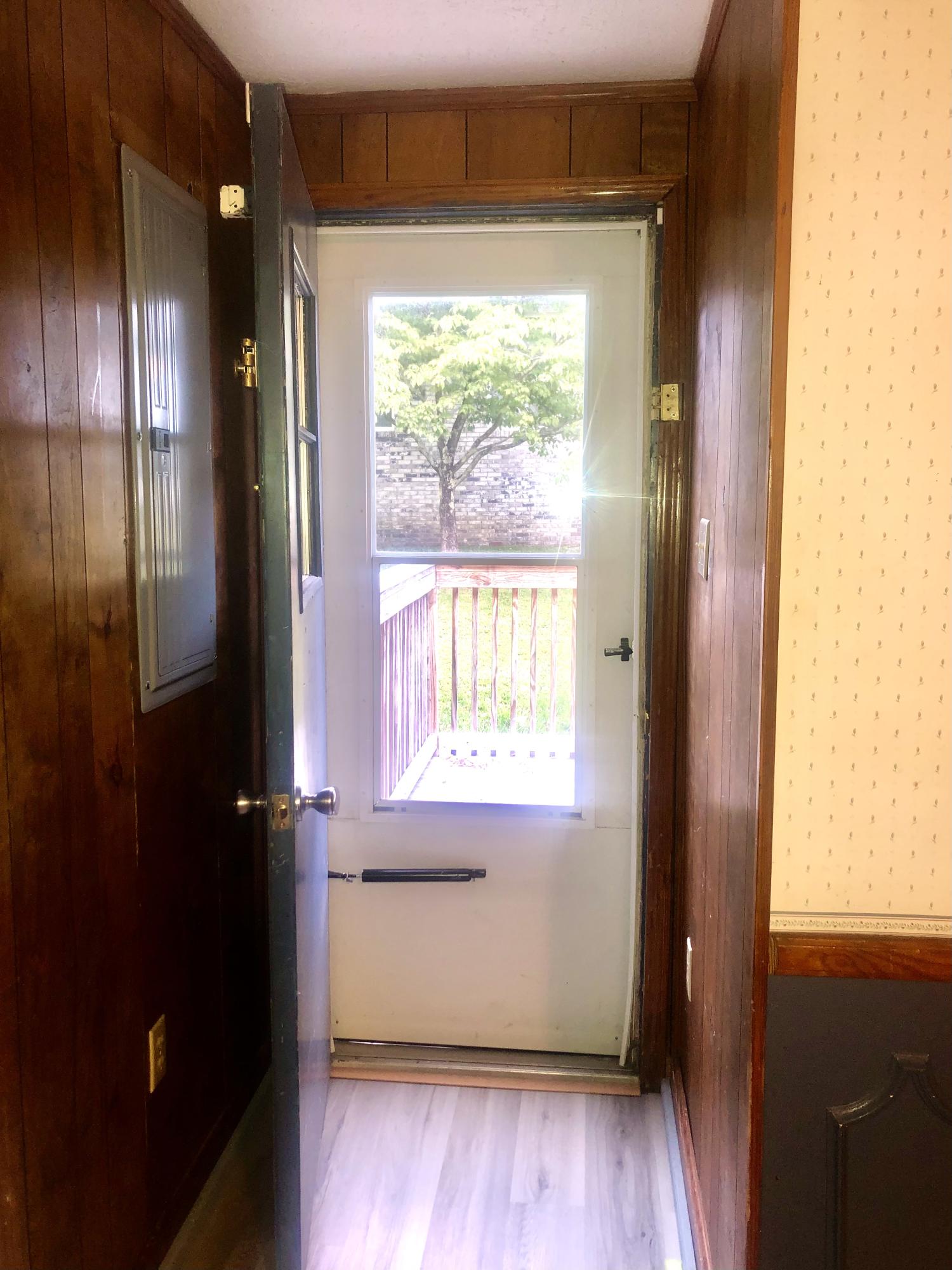 12111 Retford Road Coeburn, VA 24230 - Photo 11 of 39 61BB831B-E2BE-4641-B4A5-E2BA92CE8FE6