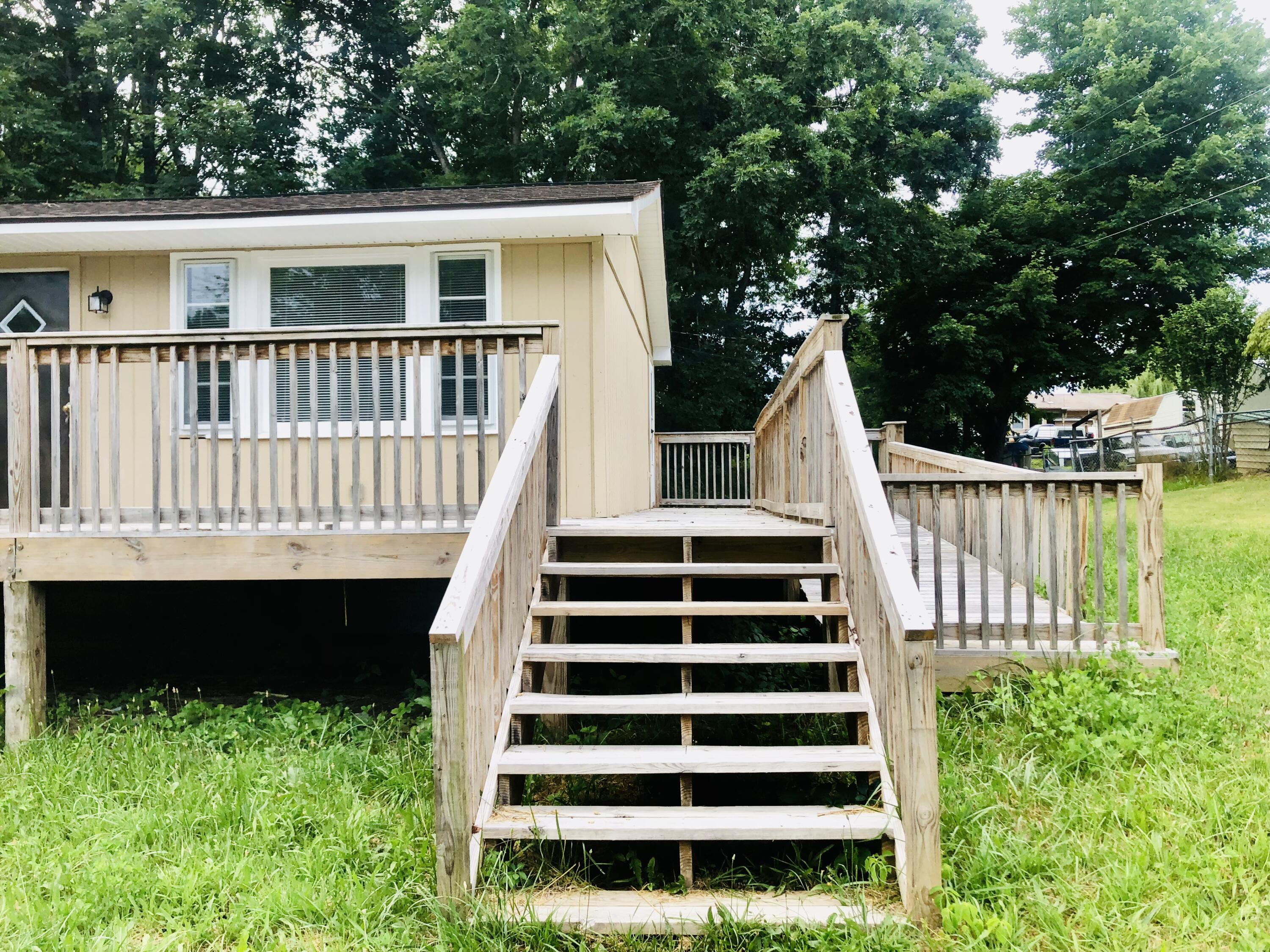 12111 Retford Road Coeburn, VA 24230 - Photo 21 of 39 AAB25EA3-7BD3-4F27-AAB9-AD441DAF056D