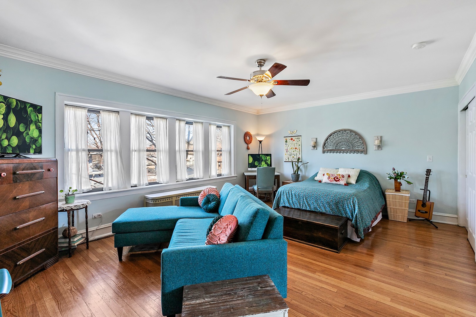 419 Harrison Street, Unit 2 Oak Park, IL 60304 - Photo 4 of 15