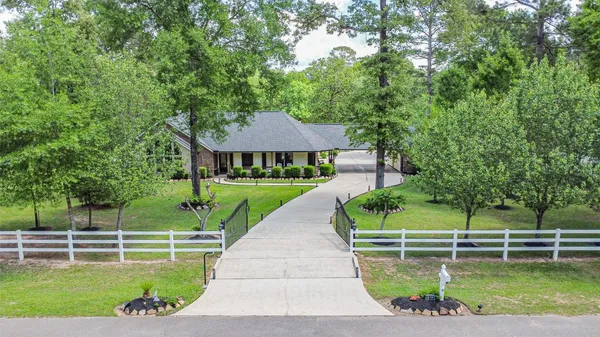 $749,000 | 6002 Ranch Park Road, Magnolia, TX 77354