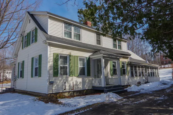 $298,000 | 61 Pleasant Street, Dexter, ME 04930