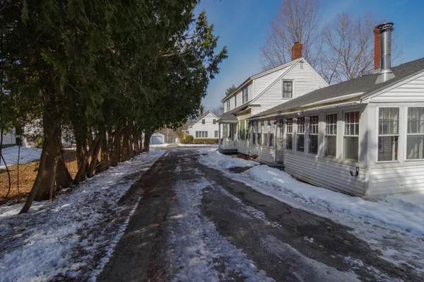 $298,000 | 61 Pleasant Street, Dexter, ME 04930