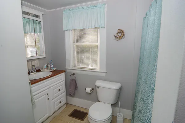 $298,000 | 61 Pleasant Street, Dexter, ME 04930