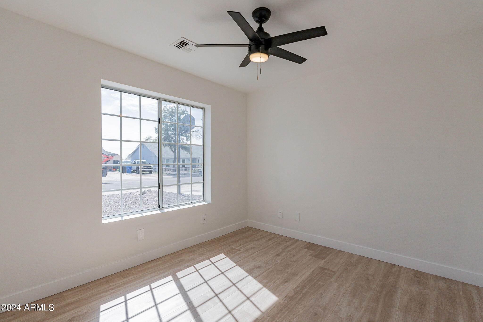 9518 East Flanders Road Mesa, AZ 85207 - Photo 25 of 45 25-web-or-mls-Flanders-22