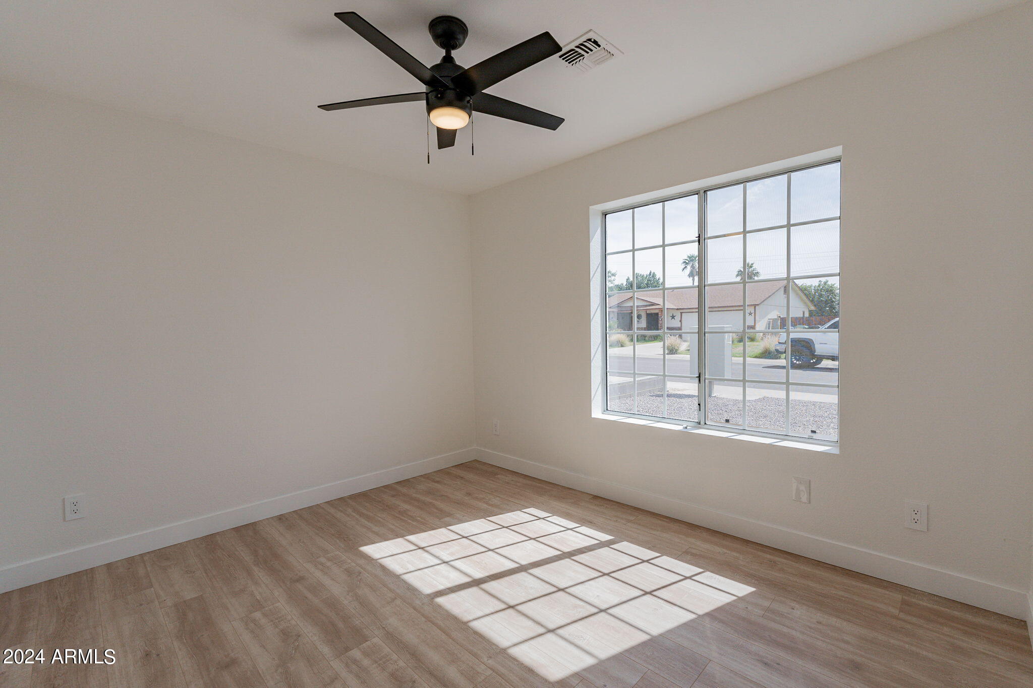 9518 East Flanders Road Mesa, AZ 85207 - Photo 29 of 45 29-web-or-mls-Flanders-26