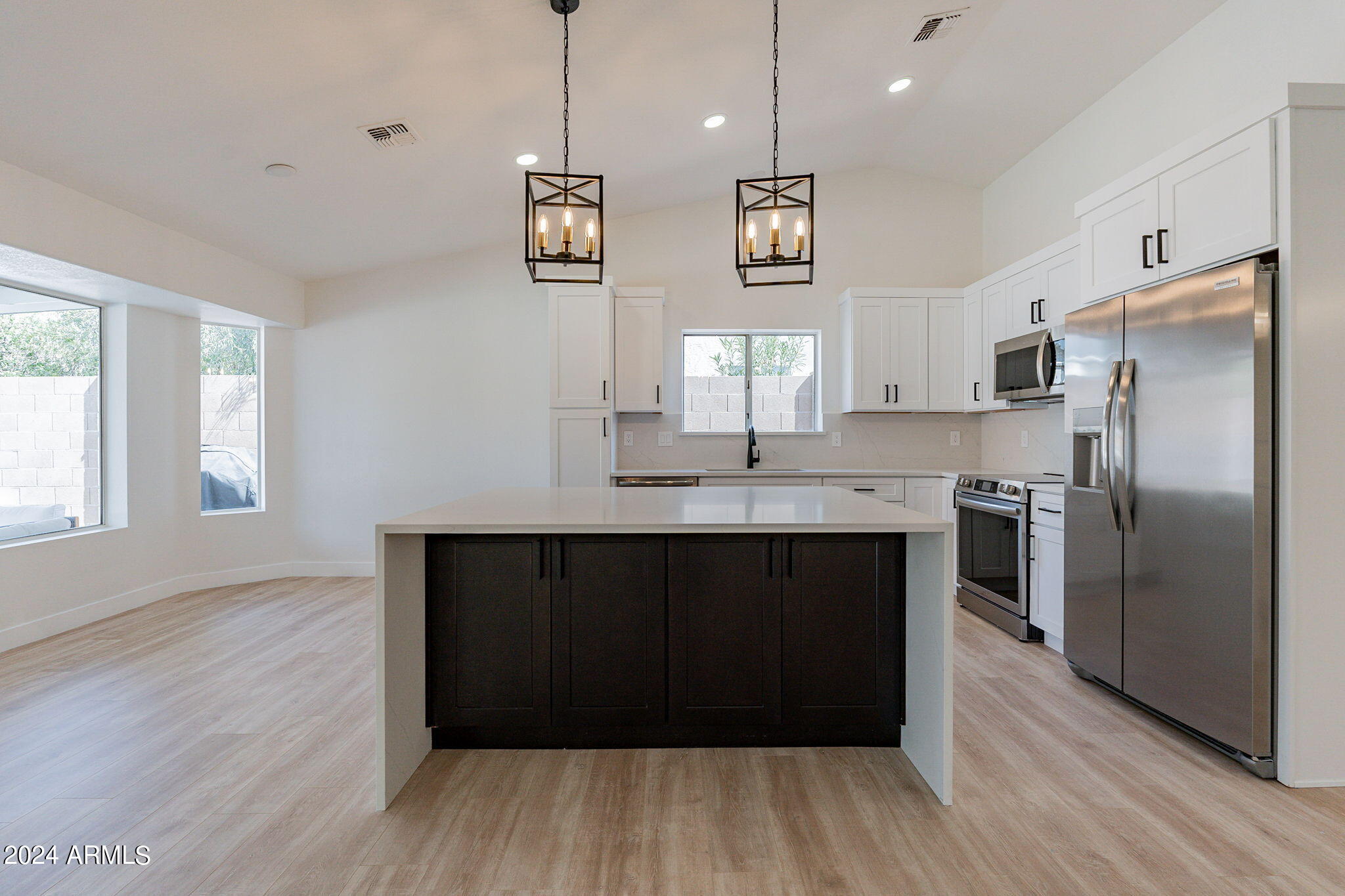 9518 East Flanders Road Mesa, AZ 85207 - Photo 10 of 45 10-web-or-mls-Flanders-10