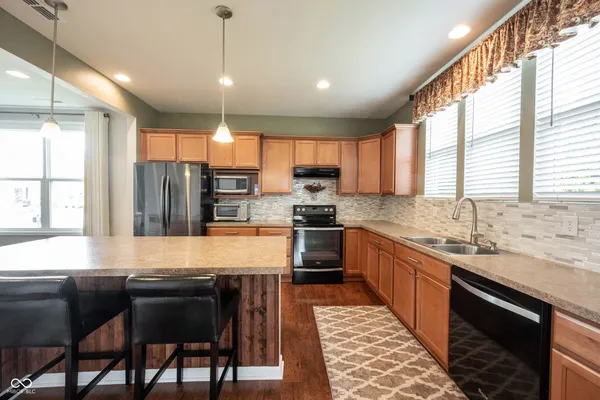 $375,000 | 16524 Cava Drive, Fishers, IN 46037