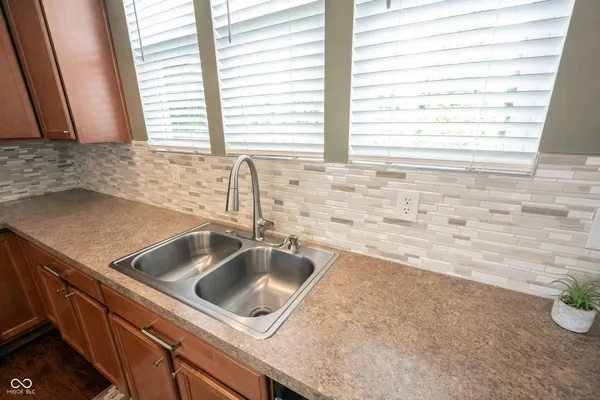 $375,000 | 16524 Cava Drive, Fishers, IN 46037