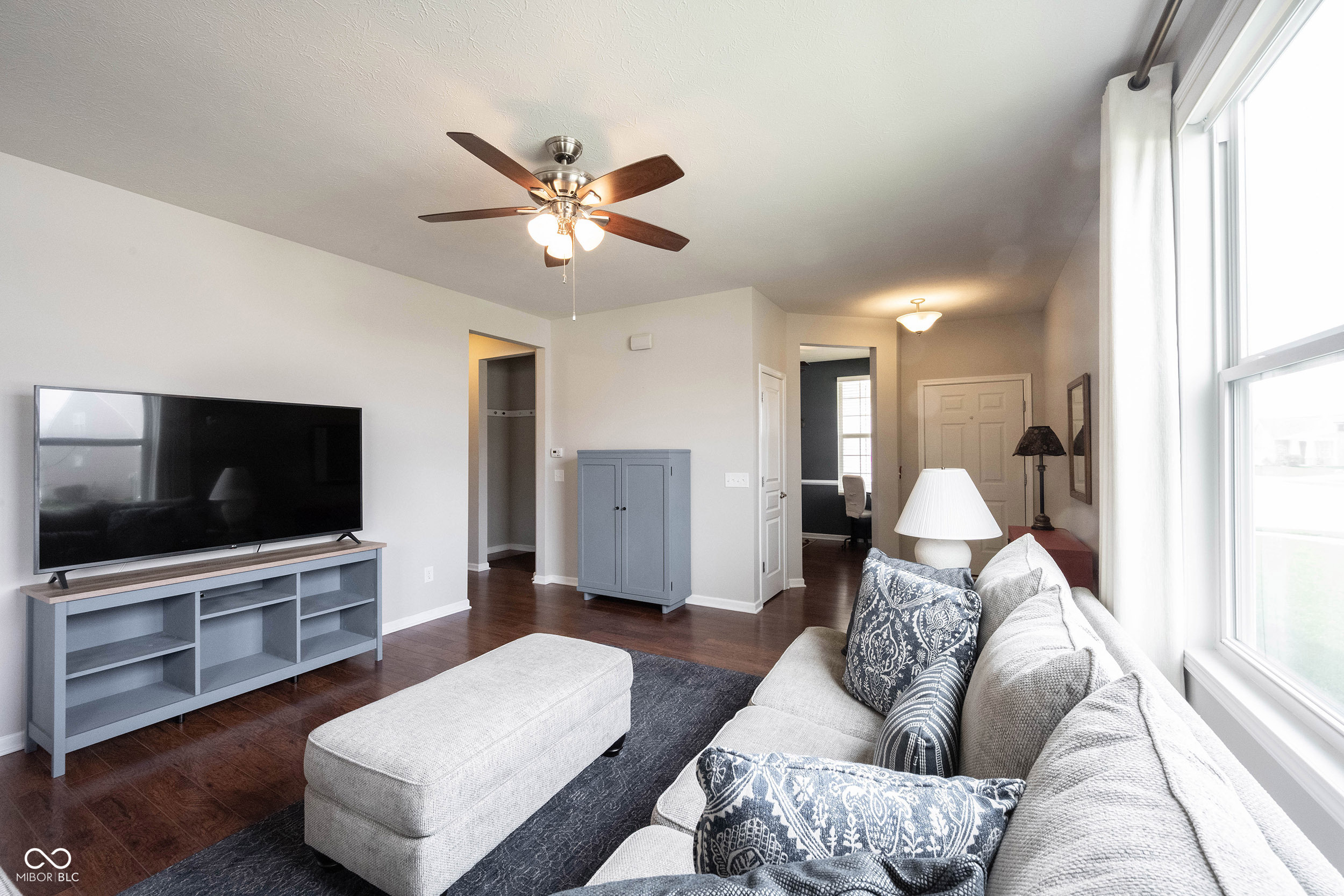 16524 Cava Drive Fishers, IN 46037 - Photo 4 of 53