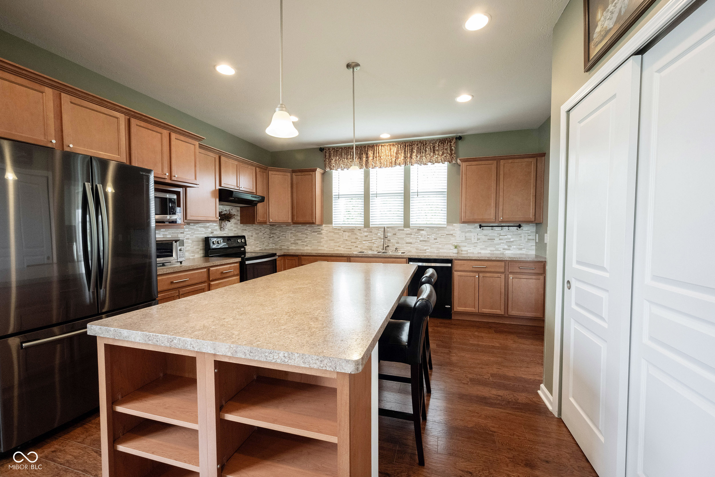 16524 Cava Drive Fishers, IN 46037 - Photo 8 of 53