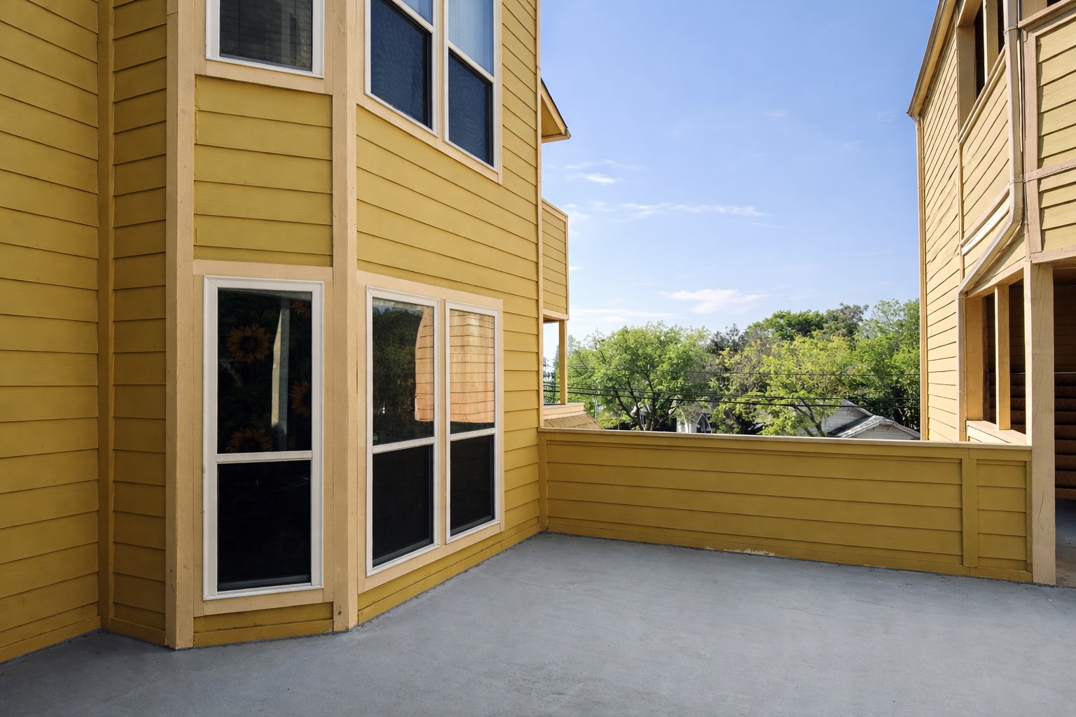 808 West 29th Street, Unit 206 Austin, TX 78705 - Photo 9 of 17 a view of a house with backyard