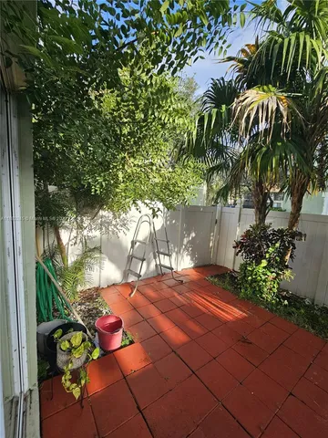 $2,600 | 126 Hidden Ct Drive, Unit 27D, Hollywood, FL 33023