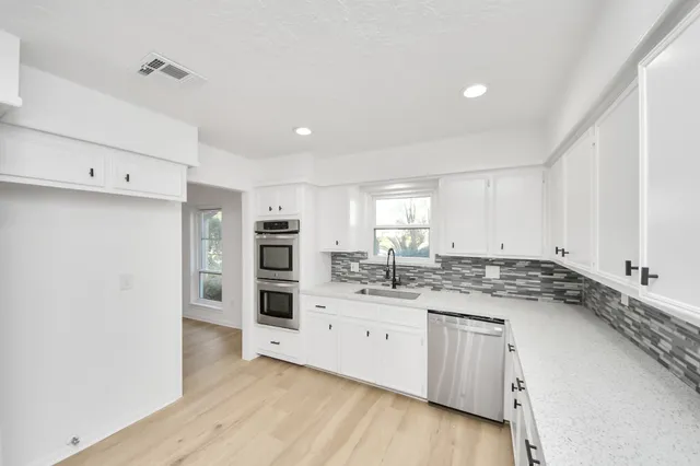 $349,997 | 18803 Oakway Drive, Spring, TX 77388