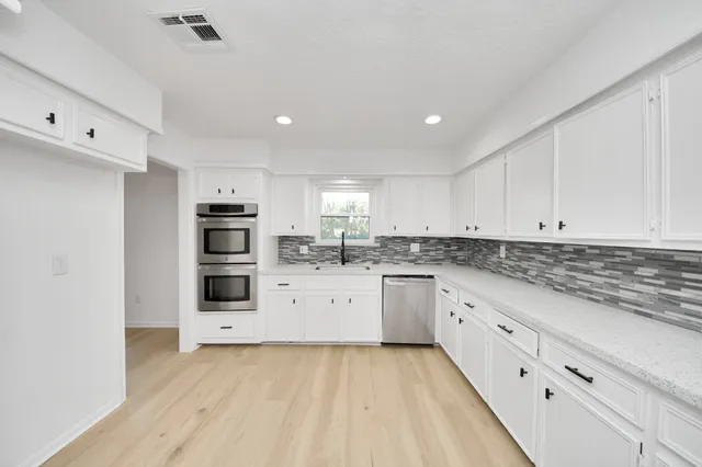 $349,997 | 18803 Oakway Drive, Spring, TX 77388