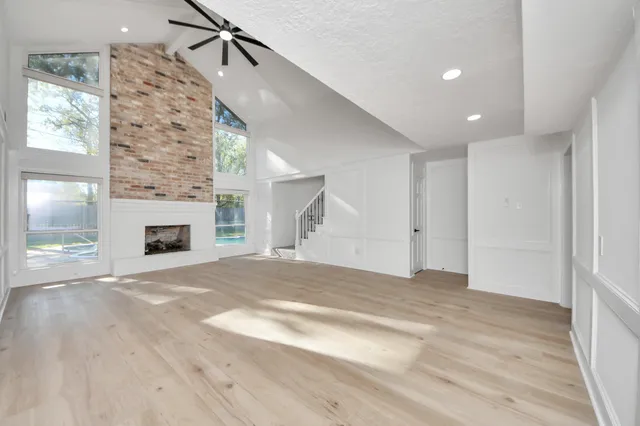 $349,997 | 18803 Oakway Drive, Spring, TX 77388