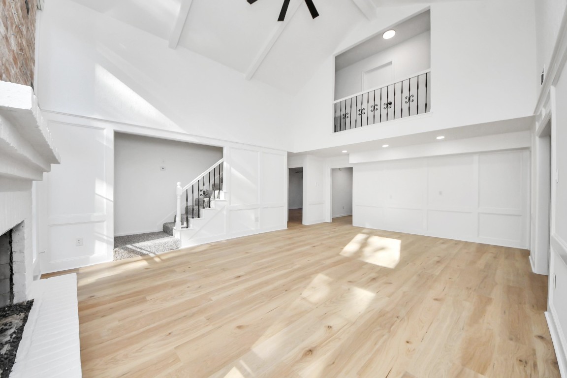 18803 Oakway Drive Spring, TX 77388 - Photo 19 of 47 a view of a livingroom with a staircase