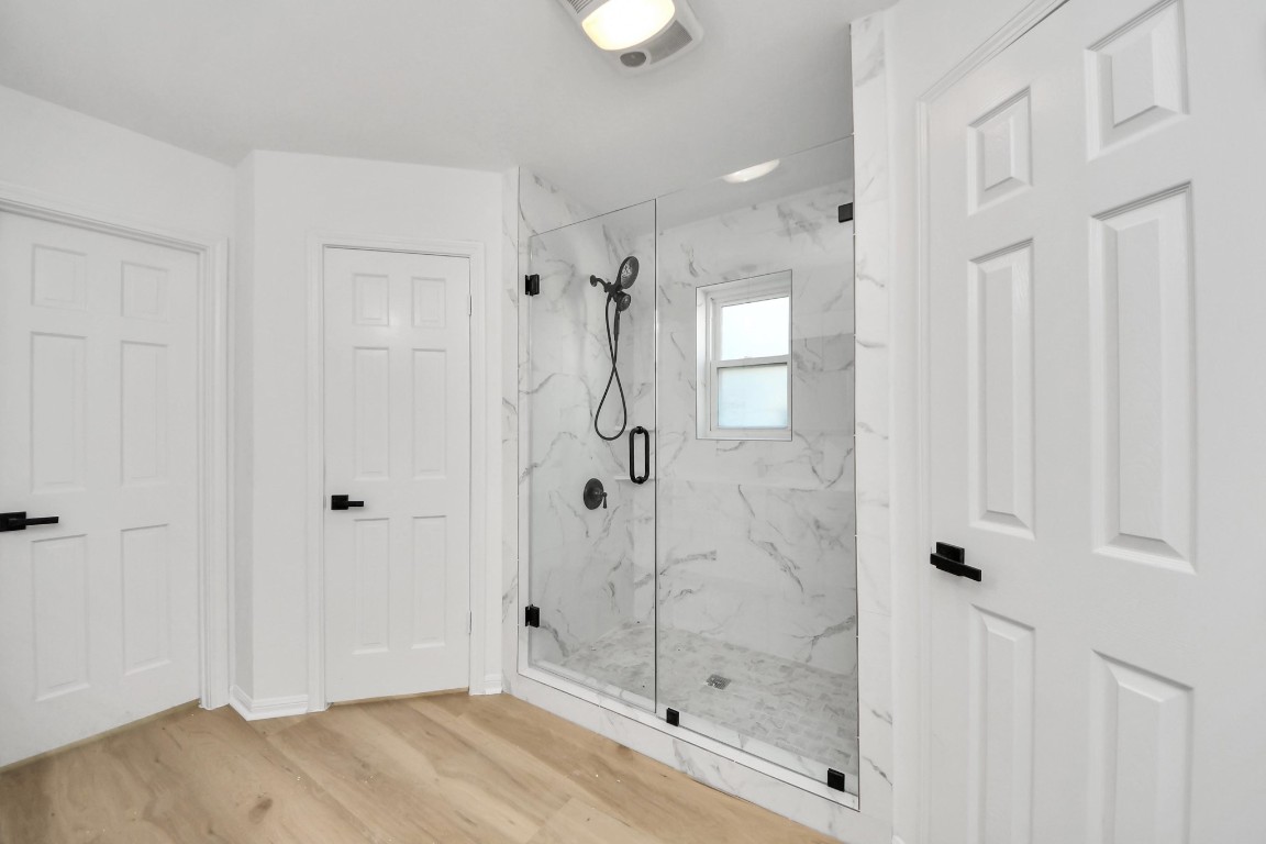 18803 Oakway Drive Spring, TX 77388 - Photo 24 of 47 a bathroom with a shower