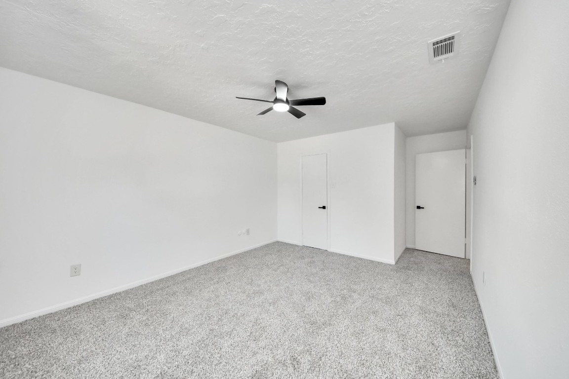 18803 Oakway Drive Spring, TX 77388 - Photo 36 of 47 an empty room