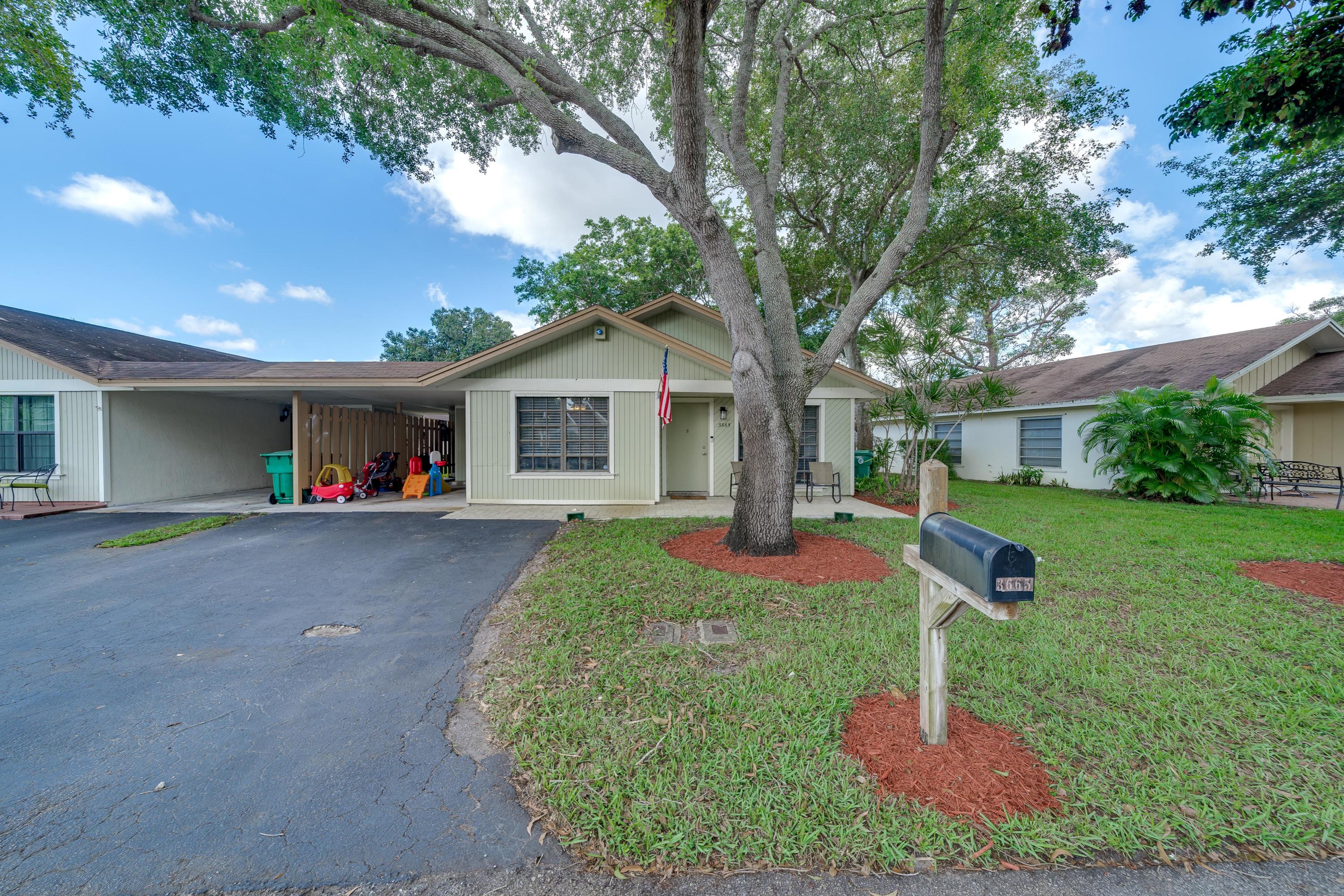 3665 West Forge Road, Unit 39 Davie, FL 33328 - Photo 1 of 27 front
