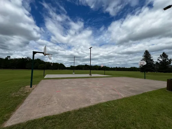 $149,900 | 62 & 63 Pathfinder Village, Hinckley, MN 55037