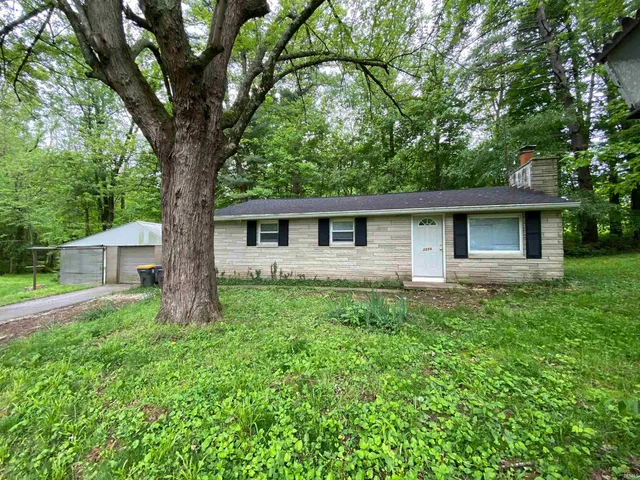 $1,250 | 3274 East Moores Pike, Bloomington, IN 47401
