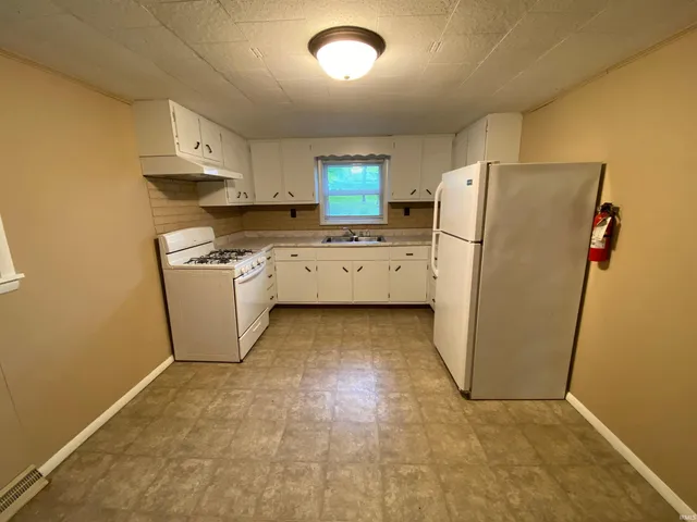 $1,250 | 3274 East Moores Pike, Bloomington, IN 47401