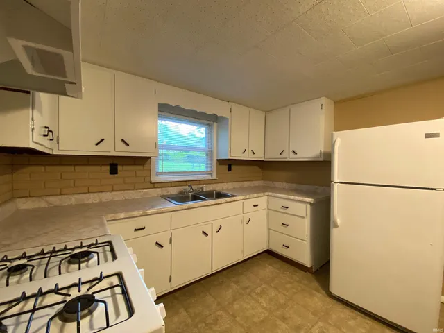 $1,250 | 3274 East Moores Pike, Bloomington, IN 47401