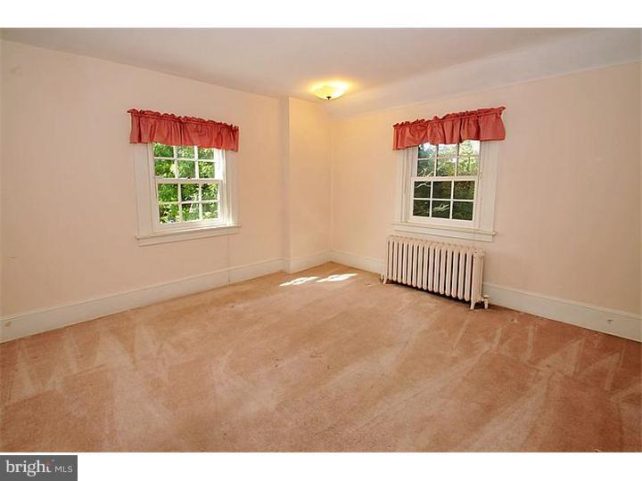 1056 Huntingdon Road Abington, PA 19001 - Photo 17 of 25 Bedroom