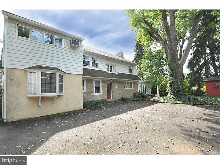 1056 Huntingdon Road Abington, PA 19001 - Photo 22 of 25 Exterior Back