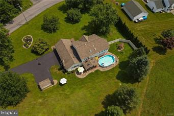 823 Copella Road Bath, PA 18014 - Photo 6 of 49