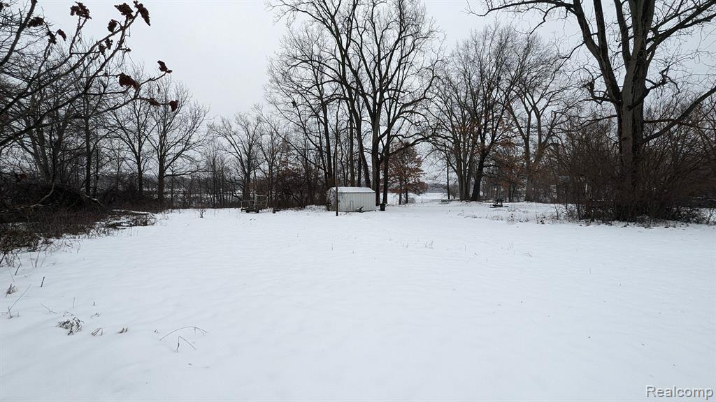 3222 Branch Road Flint, MI 48506 - Photo 3 of 11